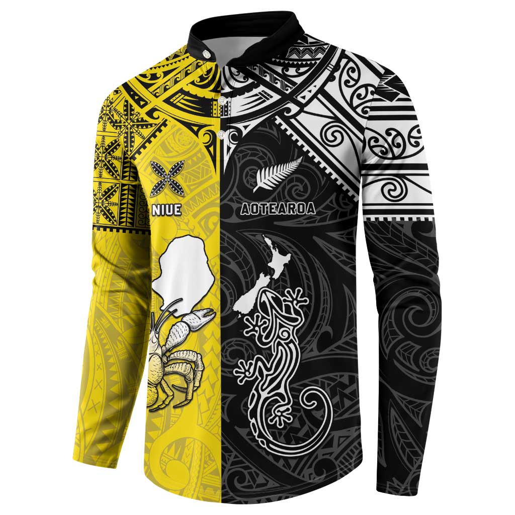 Custom New Zealand Maori And Niue Hiapo Button Sweatshirt Lizard And Coconut Crab Together