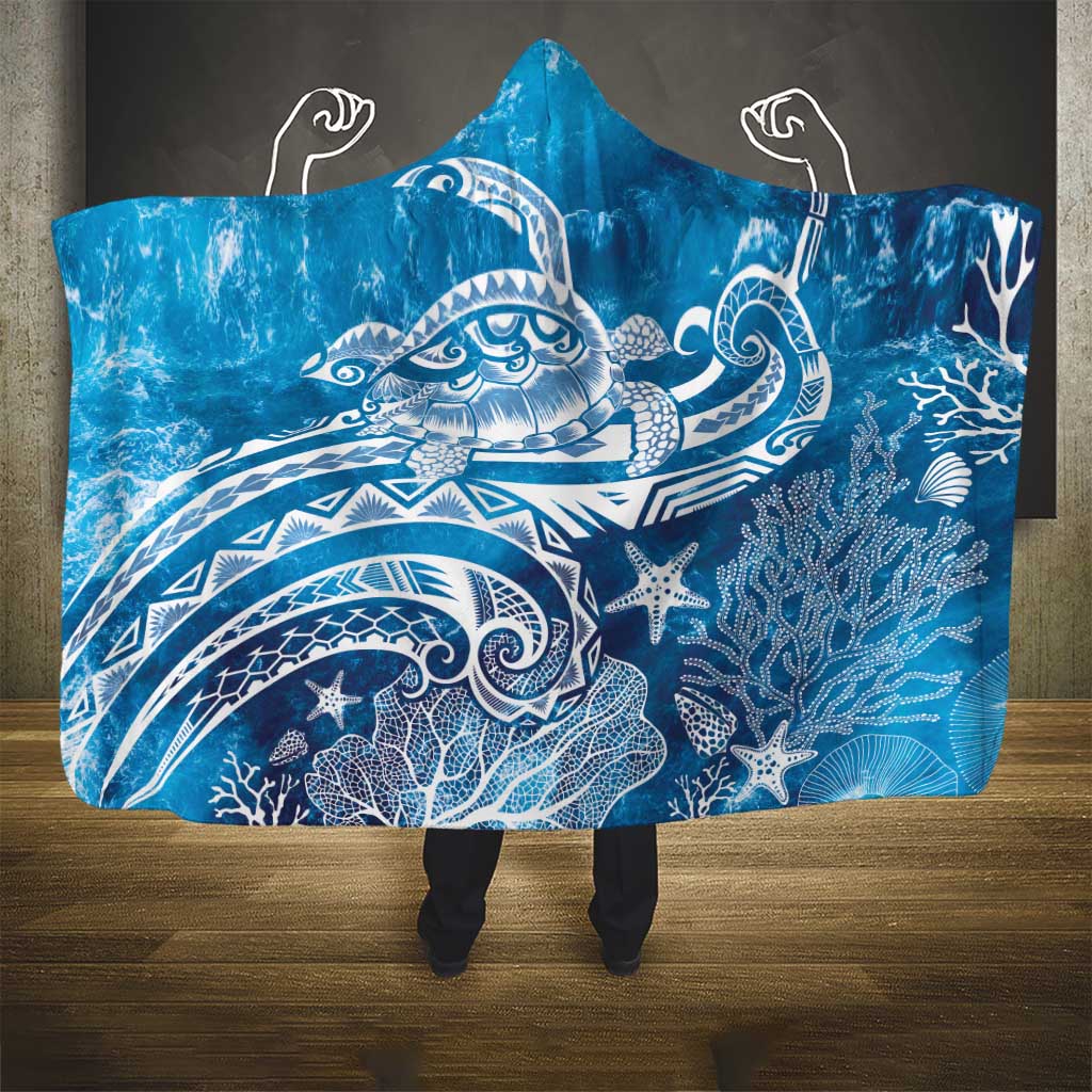 World Ocean Day Polynesian Pattern Hooded Blanket Crystal Waves