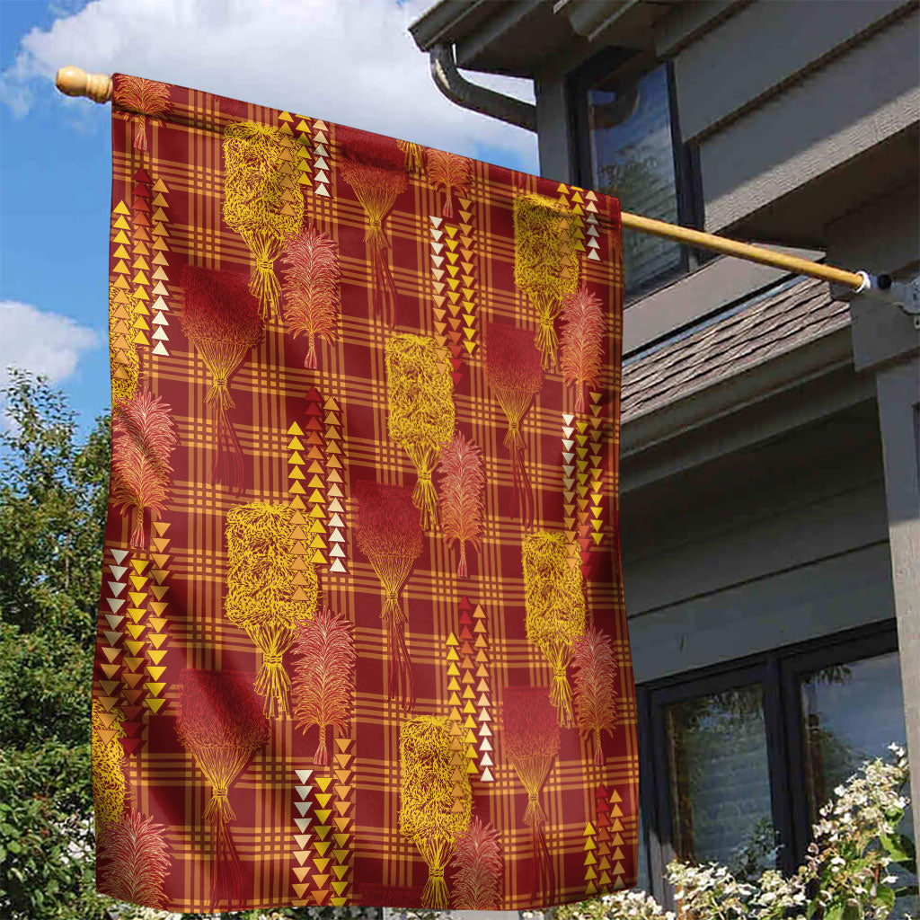 Aloha Hawaii Vintage Kahili Pa'a Lima Garden Flag Palaka Print Hilo Royal Red-Yellow