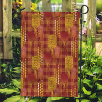 Aloha Hawaii Vintage Kahili Pa'a Lima Garden Flag Palaka Print Hilo Royal Red-Yellow