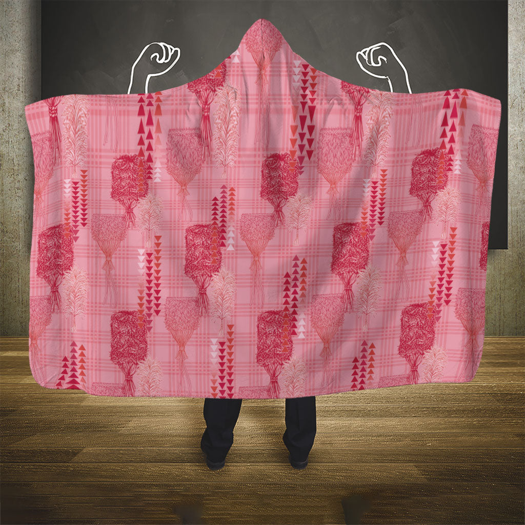 Aloha Hawaii Vintage Kahili Pa'a Lima Hooded Blanket Palaka Print Berry Pink
