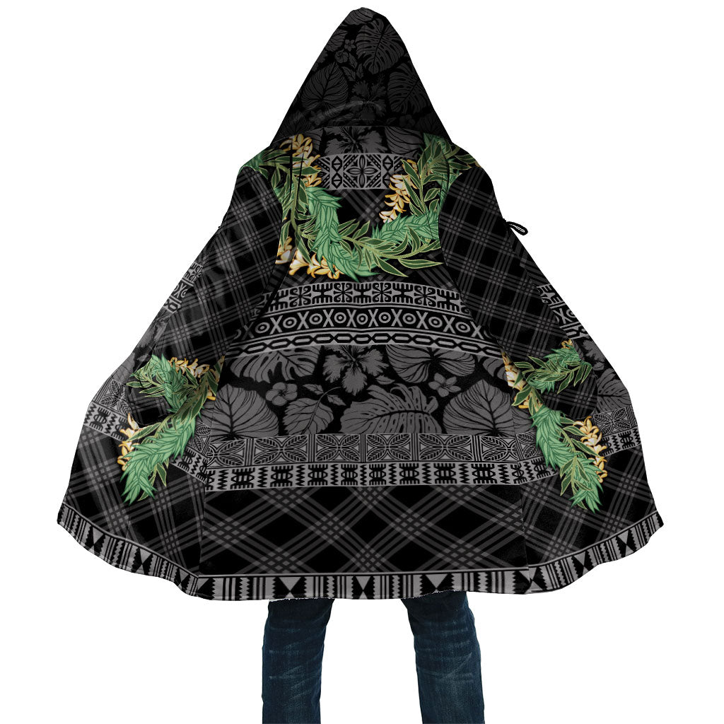 Hawai'i Paniolo Maile Twisted Lei Cloak Obsidian Black