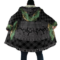 Hawai'i Paniolo Maile Twisted Lei Cloak Obsidian Black