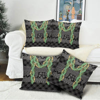 Hawai'i Paniolo Maile Twisted Lei Pillow Cover Obsidian Black