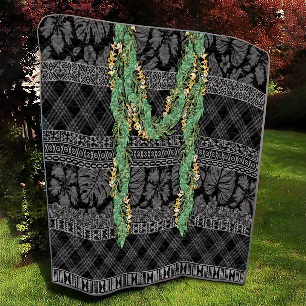 Hawai'i Paniolo Maile Twisted Lei Quilt Obsidian Black