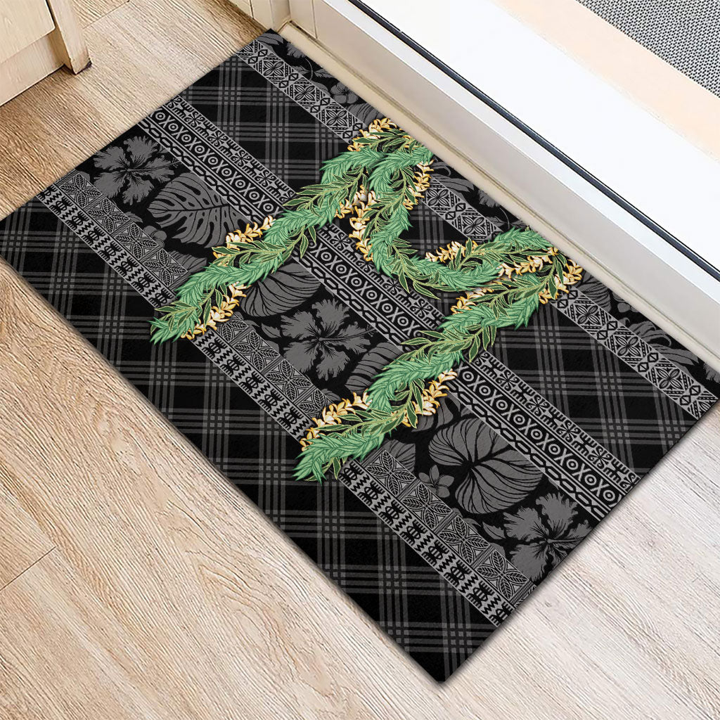 Hawai'i Paniolo Maile Twisted Lei Rubber Doormat Obsidian Black