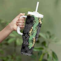 Hawai'i Paniolo Maile Twisted Lei Tumbler With Handle Obsidian Black