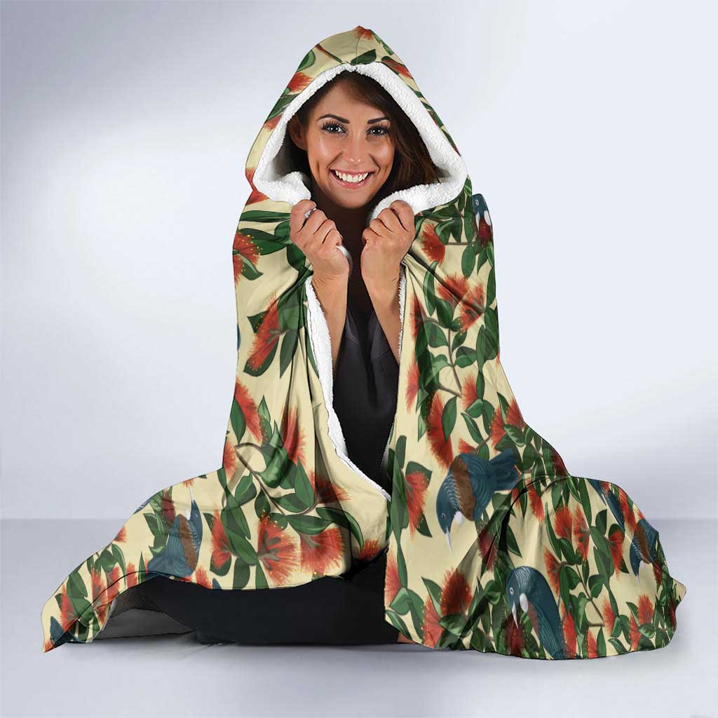 New Zealand Christmas Hooded Blanket Romantic Tui Birds on Pohutukawa - Ivory - Polynesian Pride
