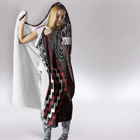 Maori Taiaha Whakairo Personalized Hooded Blanket Red Poutama Motifs