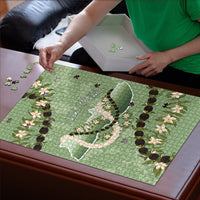 Hawaii Molokai Island Flowers Lei Puzzle Kukui Nut Mossy Green