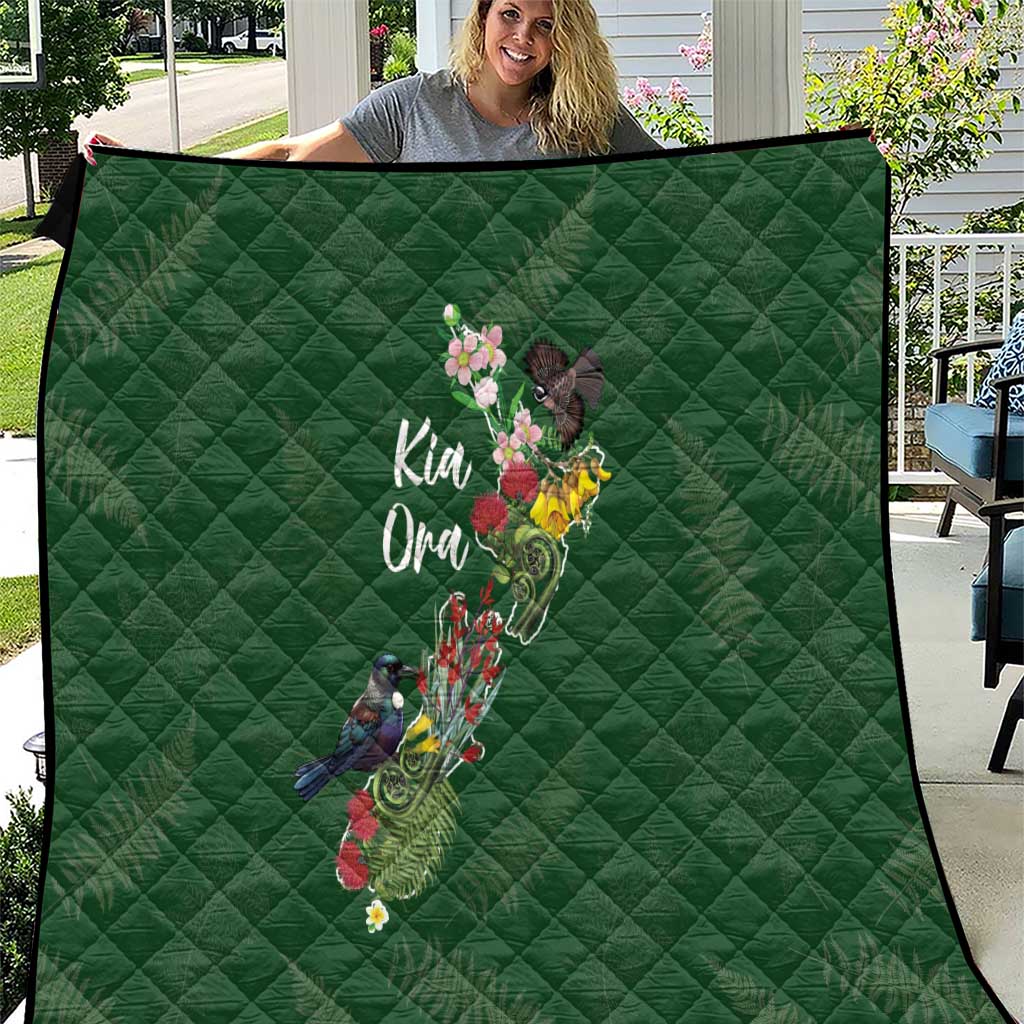 Kia Ora New Zealand Floral Quilt Sage Green - Polynesian Pride