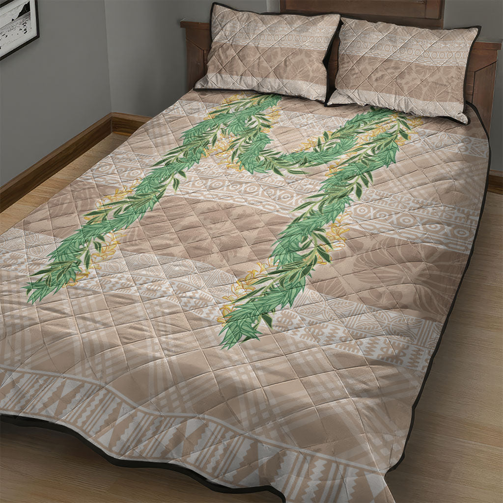 Hawai'i Paniolo Maile Twisted Lei Quilt Bed Set Almond Brown