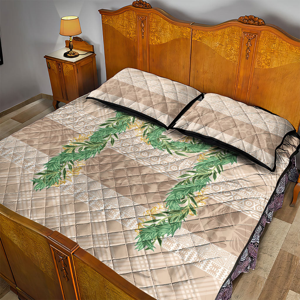 Hawai'i Paniolo Maile Twisted Lei Quilt Bed Set Almond Brown