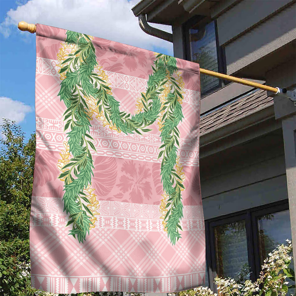 Hawai'i Paniolo Maile Twisted Lei Garden Flag Dusty Rose