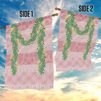 Hawai'i Paniolo Maile Twisted Lei Garden Flag Dusty Rose