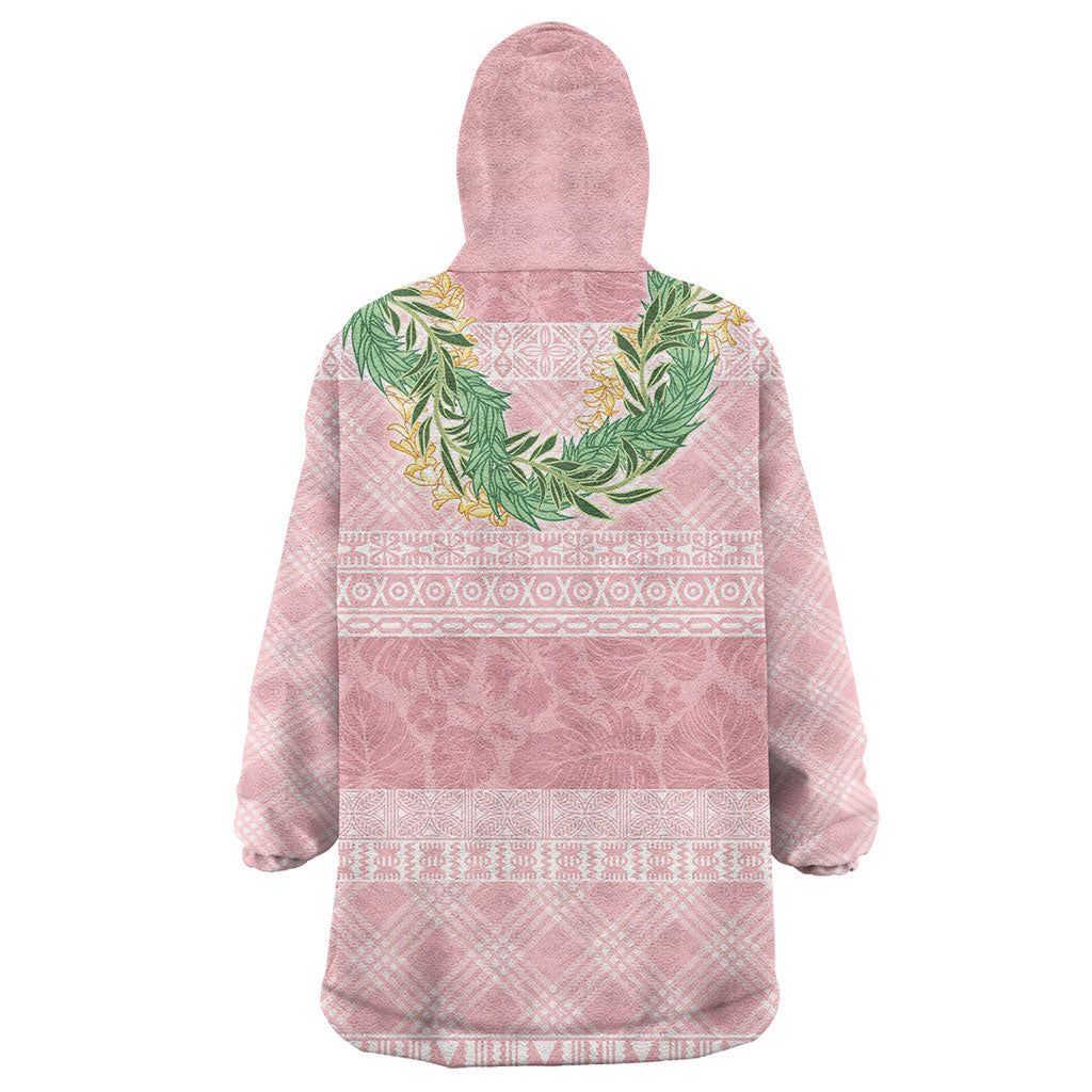 Hawai'i Paniolo Maile Twisted Lei Wearable Blanket Hoodie Dusty Rose