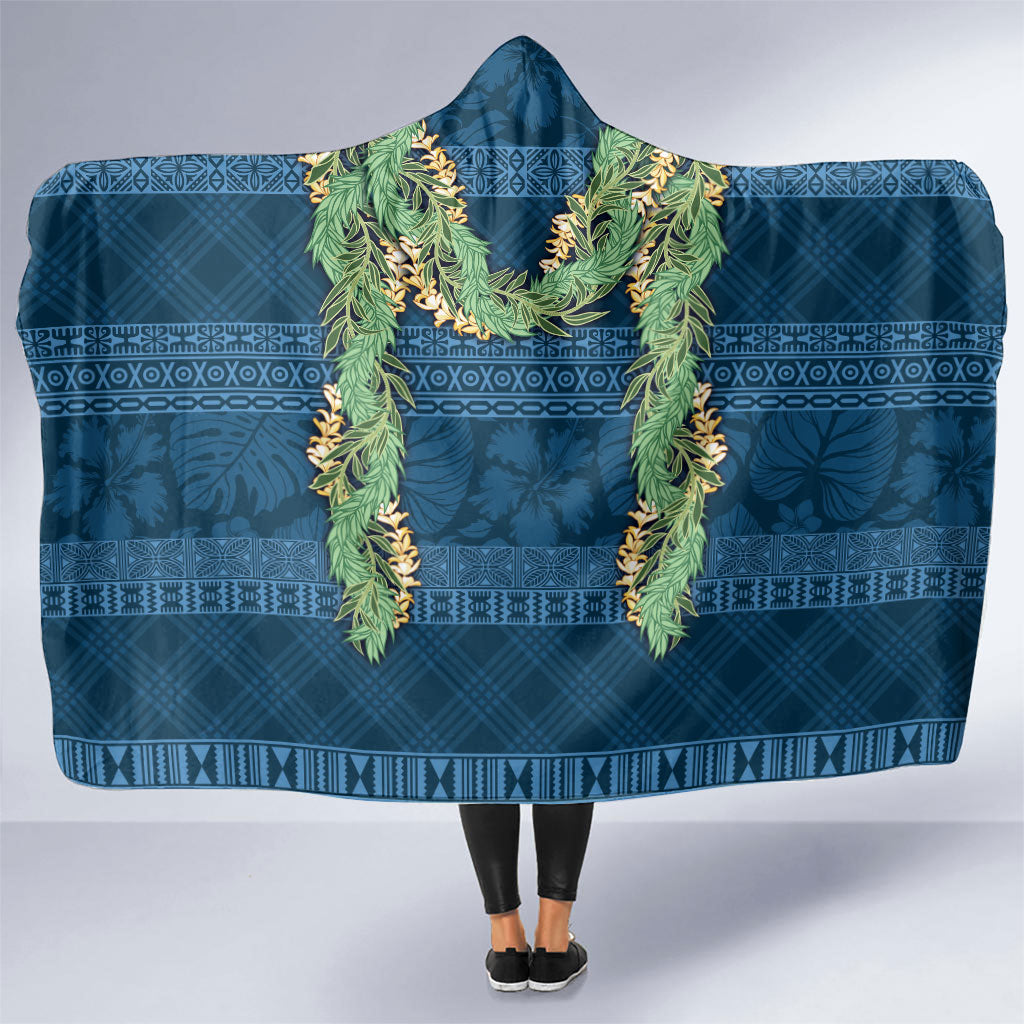 Hawai'i Paniolo Maile Twisted Lei Hooded Blanket Cobalt Blue