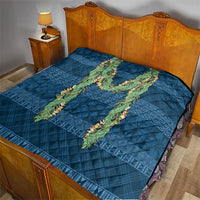 Hawai'i Paniolo Maile Twisted Lei Quilt Cobalt Blue