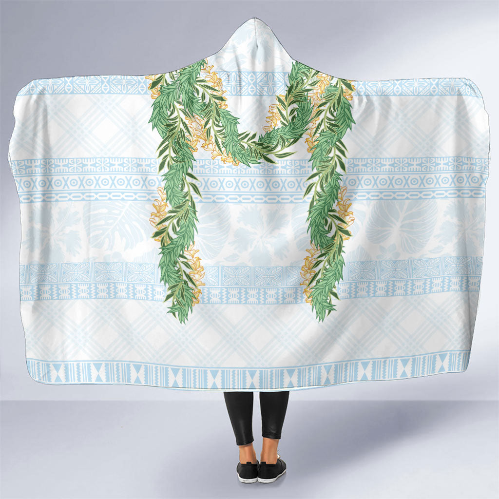Hawai'i Paniolo Maile Twisted Lei Hooded Blanket Winter White