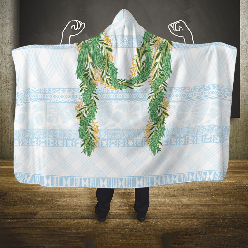 Hawai'i Paniolo Maile Twisted Lei Hooded Blanket Winter White