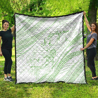 Sharks Couple Dreamy Polynesians Floral Sea Quilt Emerald - Polynesian Pride