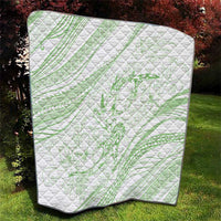 Sharks Couple Dreamy Polynesians Floral Sea Quilt Emerald - Polynesian Pride