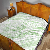 Sharks Couple Dreamy Polynesians Floral Sea Quilt Emerald - Polynesian Pride