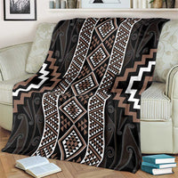 Classic Tukutuku Pattern Aotearoa Blanket Niho Taniwha and Puhoro Motifs