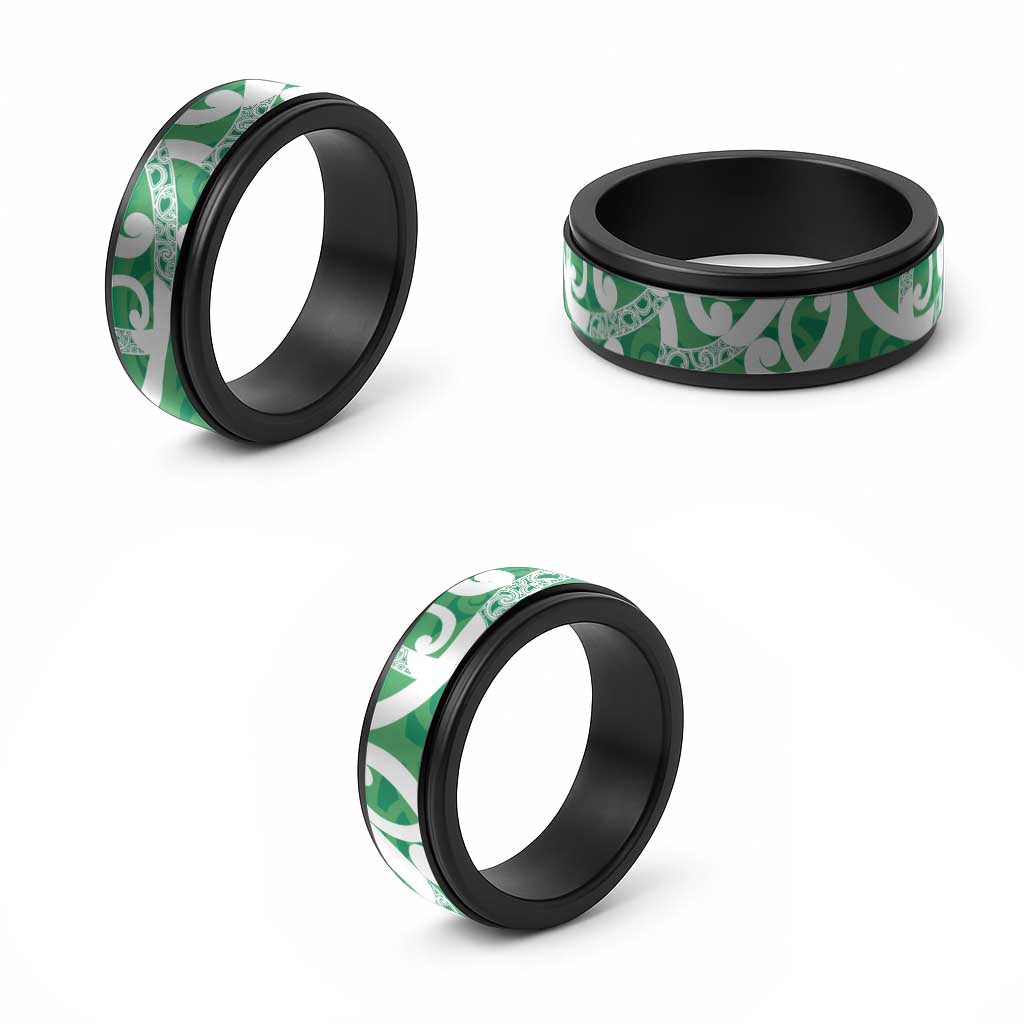 Pounamu Green Maori Spinner Ring Koru Kowhaiwhai