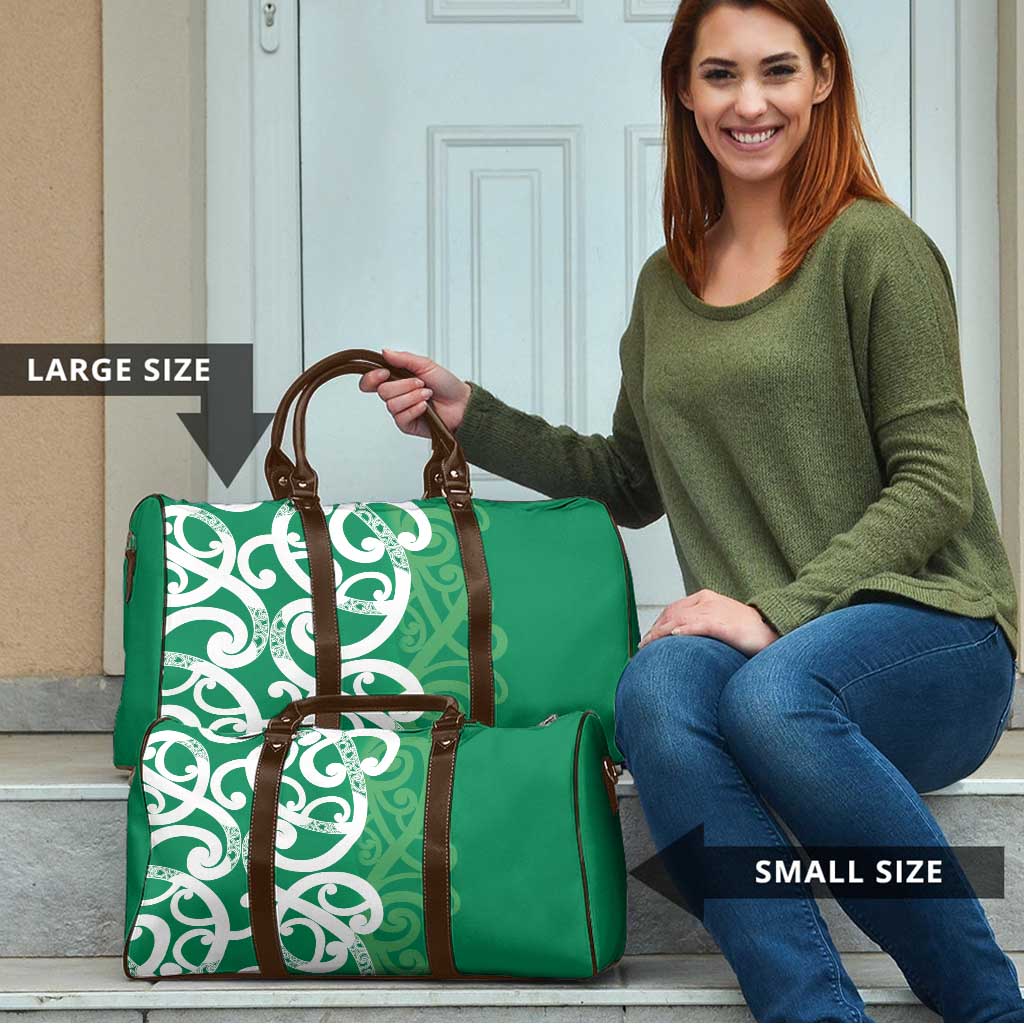 Pounamu Green Maori Travel Bag Koru Kowhaiwhai - Polynesian Pride