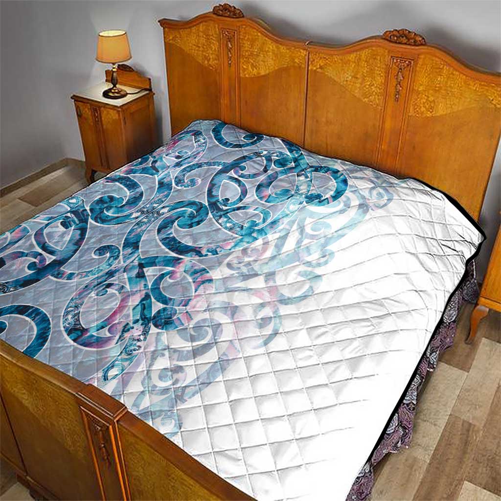 Turquoise Paua Shell Maori Quilt Koru Kowhaiwhai - Polynesian Pride