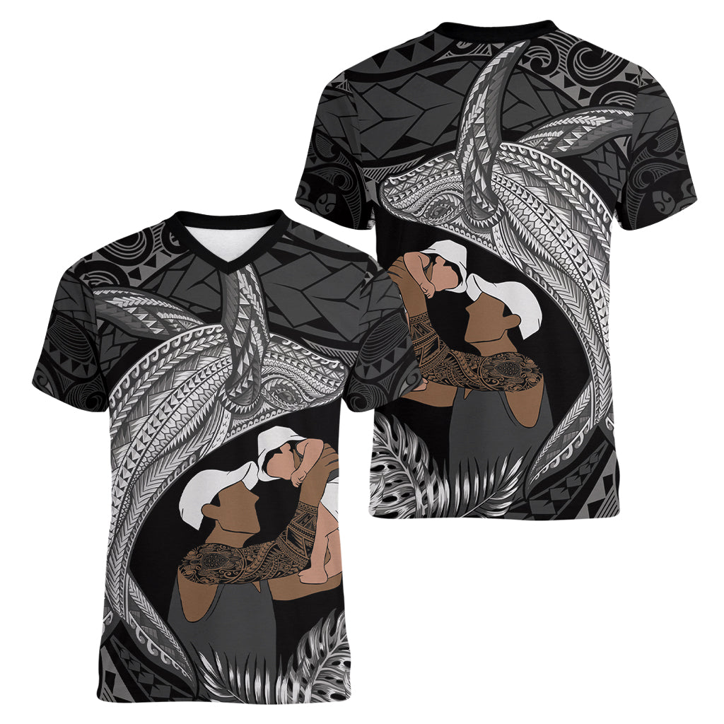 Father's Day Polynesian Pattern Women V-Neck T-Shirt Tropical Humpback Whale - Black