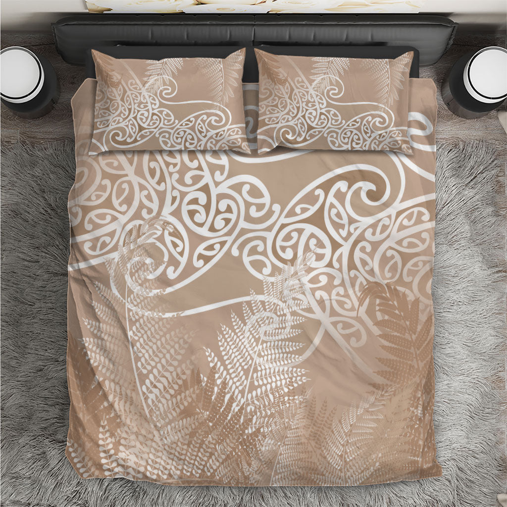 Aotearoa Maori Koru Curves Bedding Set Silver Ferns - Mocha LT7 Beige - Polynesian Pride