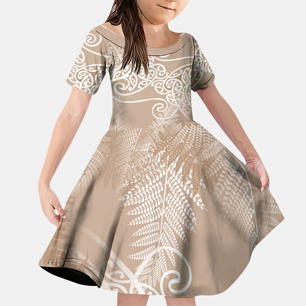 Aotearoa Maori Koru Curves Family Matching Long Sleeve Bodycon Dress and Hawaiian Shirt Silver Ferns - Mocha LT7 Daughter's Dress Beige - Polynesian Pride