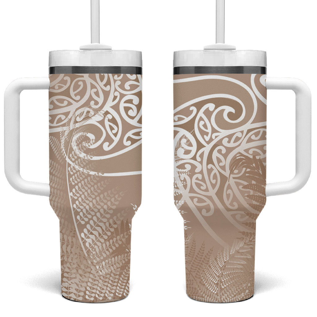 Aotearoa Maori Koru Curves Tumbler With Handle Silver Ferns - Mocha LT7 One Size: 40 oz Beige - Polynesian Pride