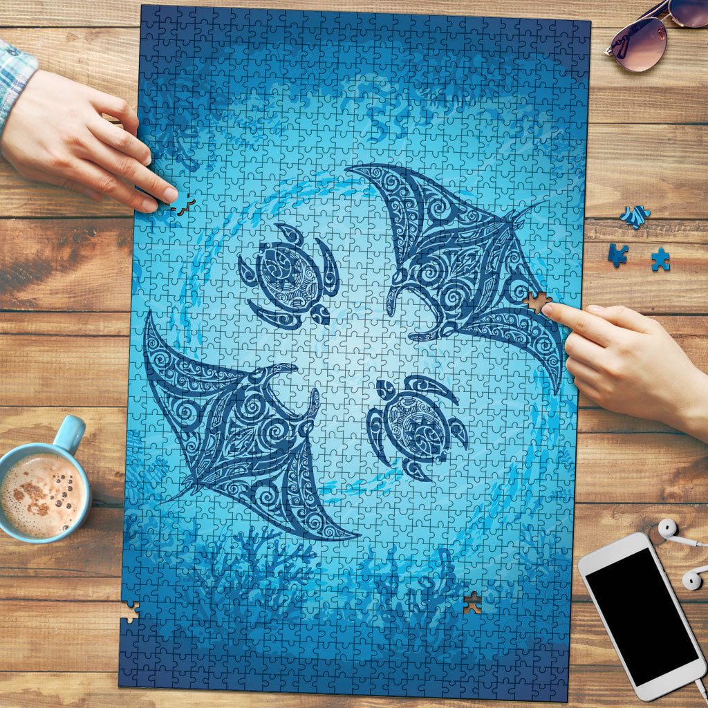 Hawaii Quilt Inspired Collection Aloha Sea Puzzle Manta Ray and Turtles LT7 Cerulean - Polynesian Pride
