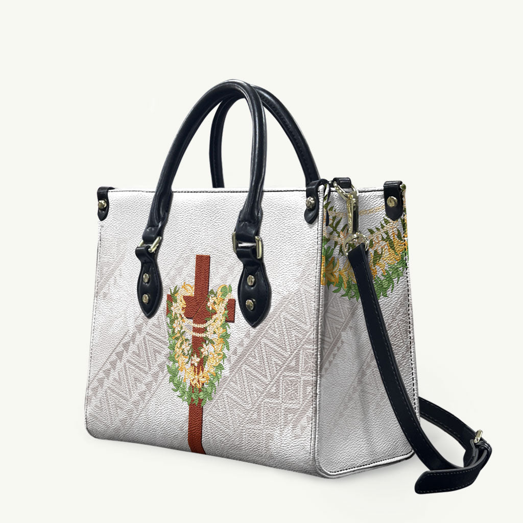 Hawaii ⁠Ka Pule a ka Haku Memorial Leather Bag Flower Lei Cross - Ivory White