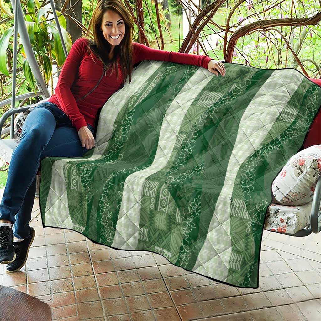 Polynesian Tribal Pattern Patchwork Picturesque Quilt Sage Green