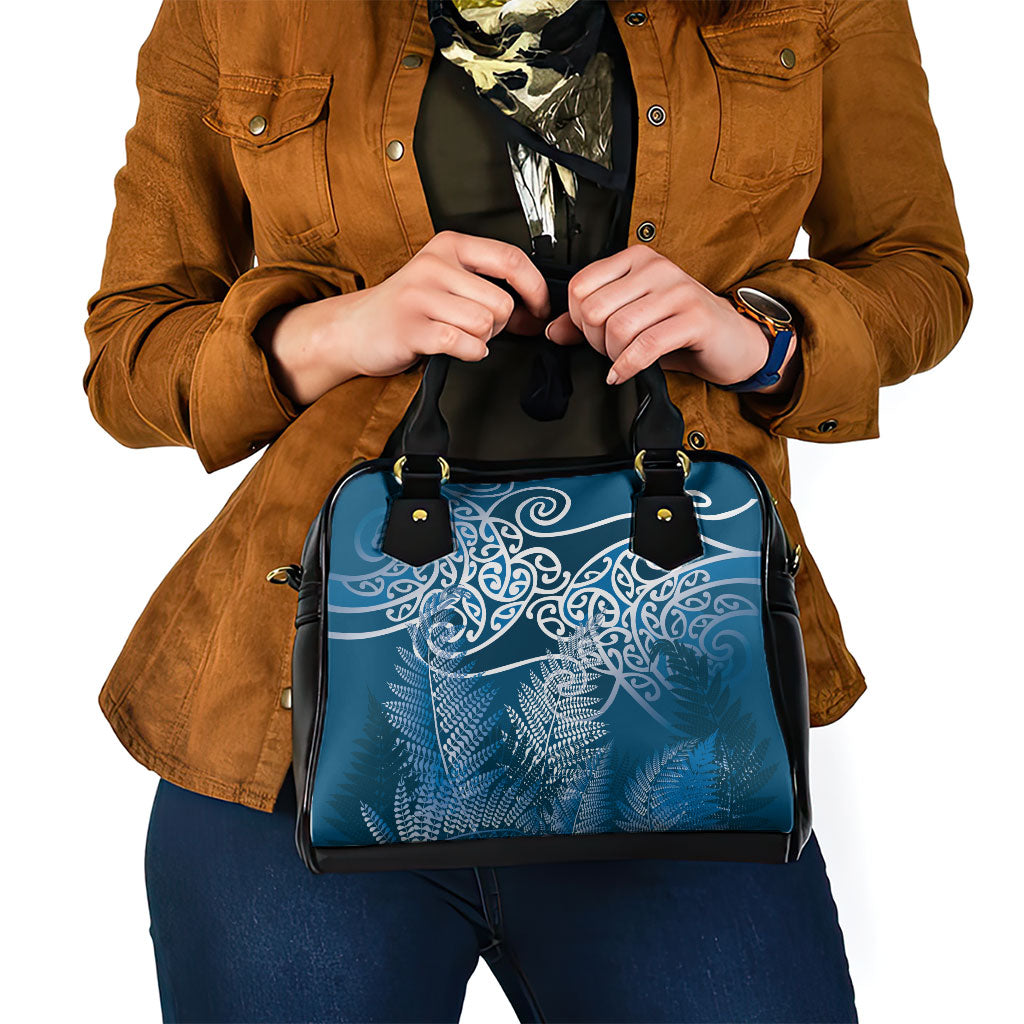 Aotearoa Maori Koru Curves Shoulder Handbag Silver Ferns - Navy Blue LT7 - Polynesian Pride