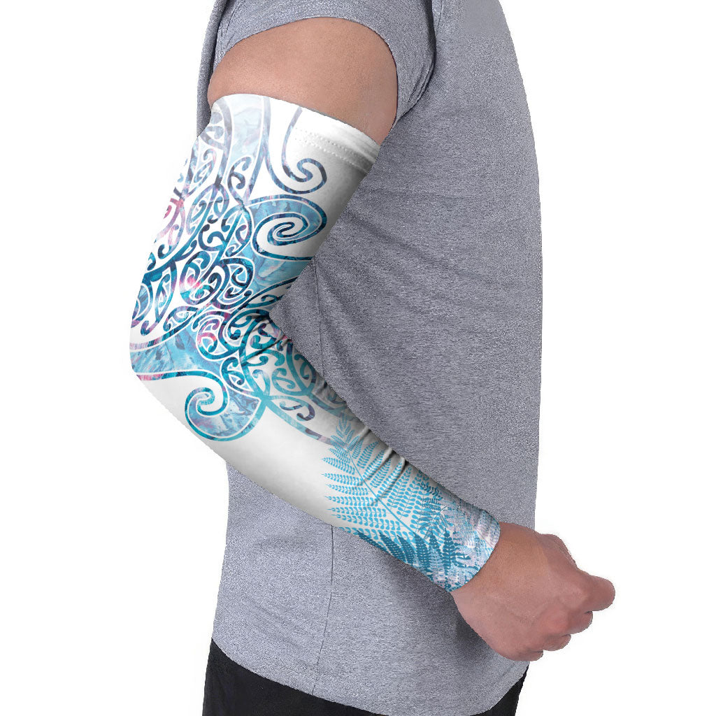 Aotearoa Maori Koru Curves Arm Sleeves Aqua Paua Shell