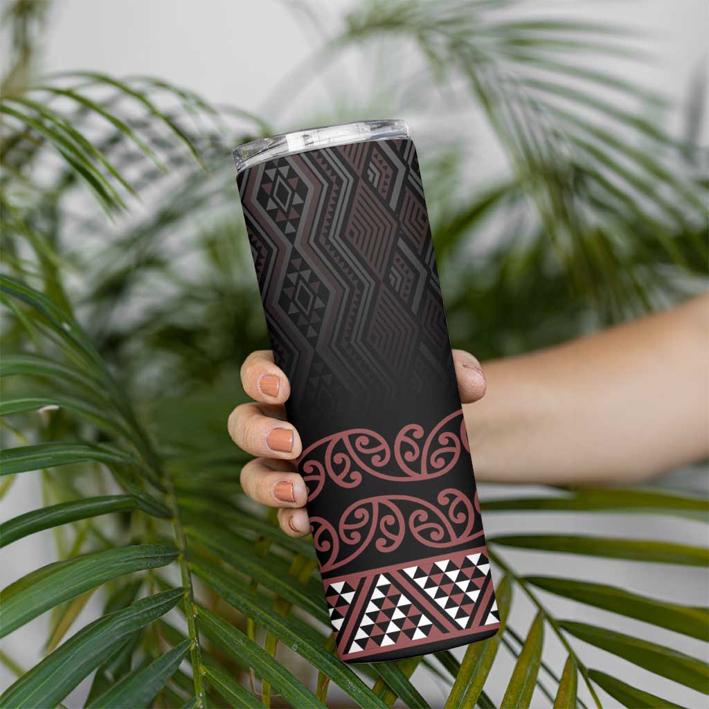 Maori Taniko Patterns Skinny Tumbler Brown Niho Taniwha Mix Paatiki Motifs LT7 - Polynesian Pride