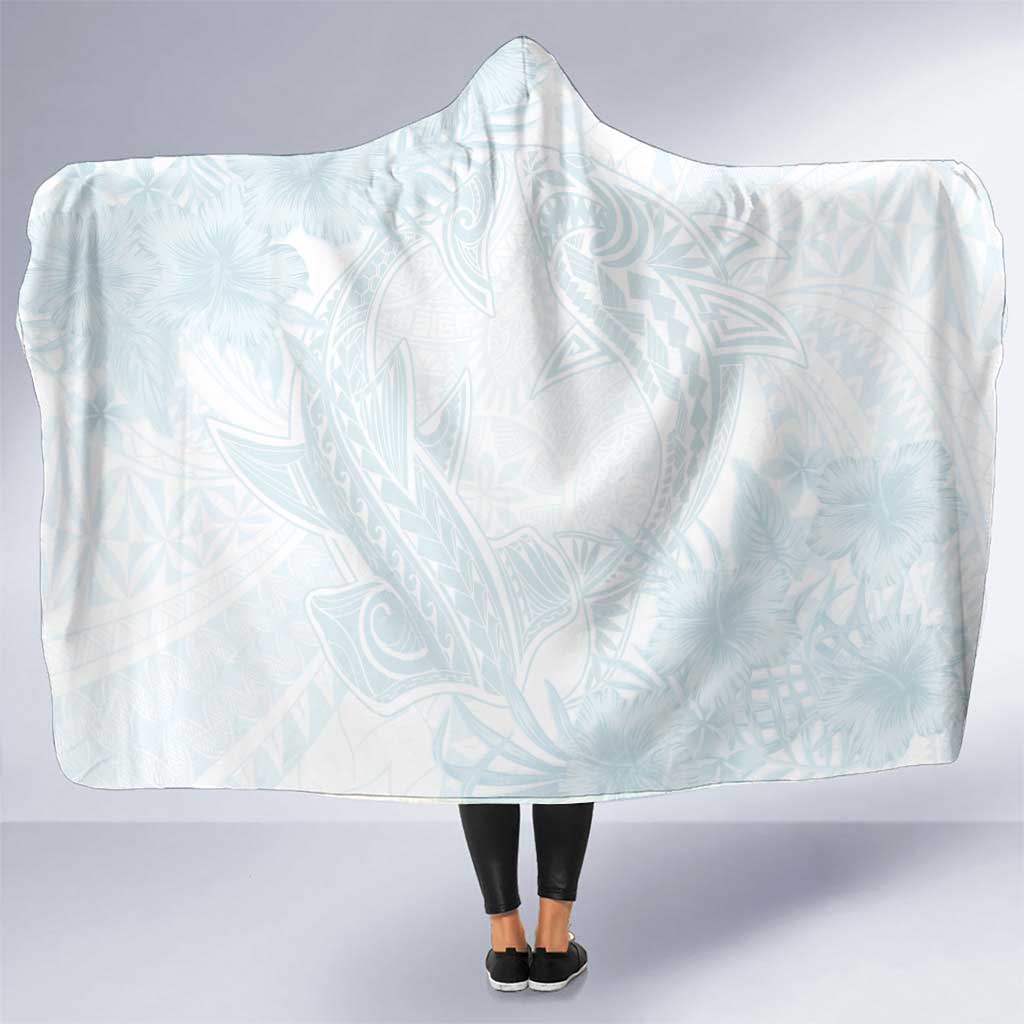 Polynesia Hooded Blanket Sharks Duo Tropical Off White LT7 One Size White - Polynesian Pride