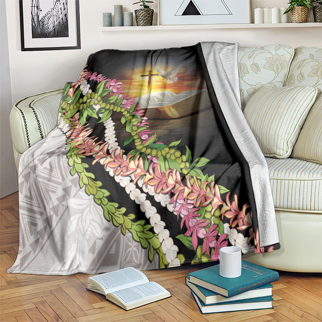 Hawaii Mokihana Mix Pikake Leis Mahalo 'Olelo Blanket Black