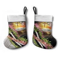 Hawaii Mokihana Mix Pikake Leis Mahalo 'Olelo Christmas Stocking Black
