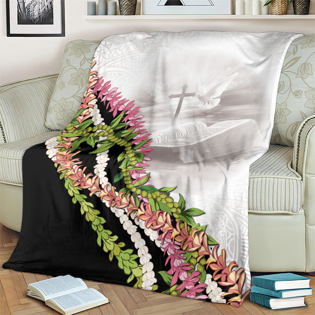 Hawaii Mokihana Mix Pikake Leis Mahalo 'Olelo Blanket White Tapa