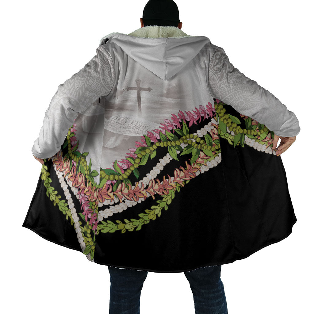 Hawaii Mokihana Mix Pikake Leis Mahalo 'Olelo Cloak White Tapa