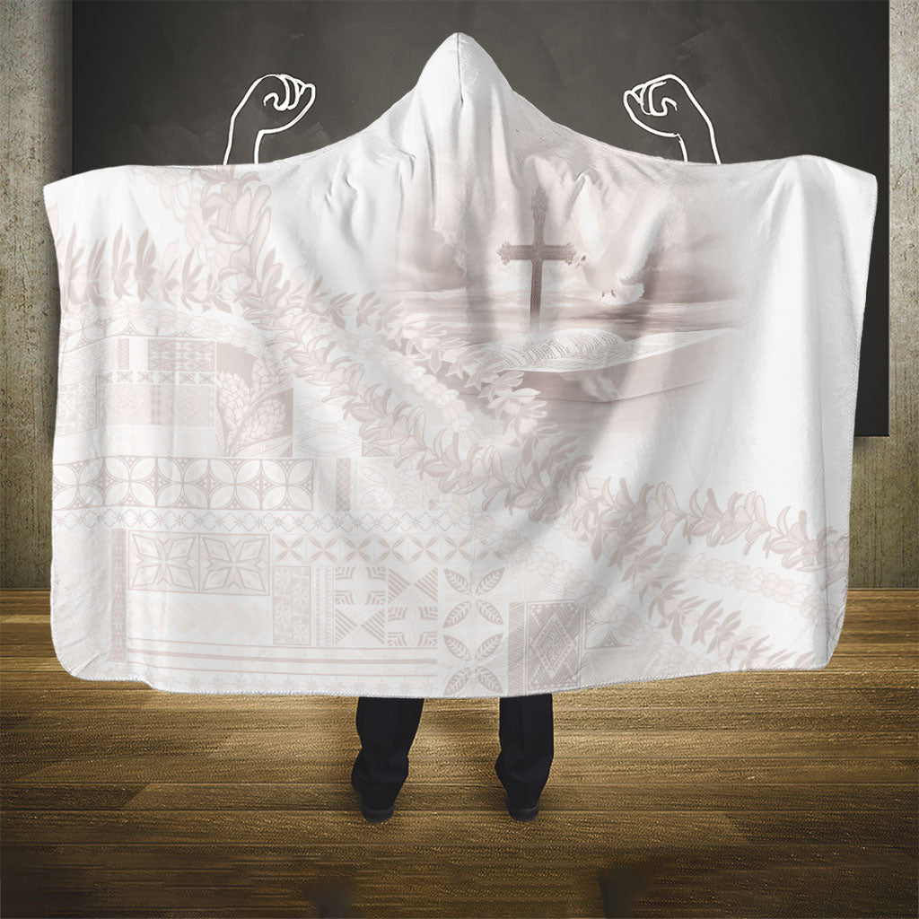 Samoa Lotu Tamaiti White Prayers Hooded Blanket Floral Mamanu Siapo