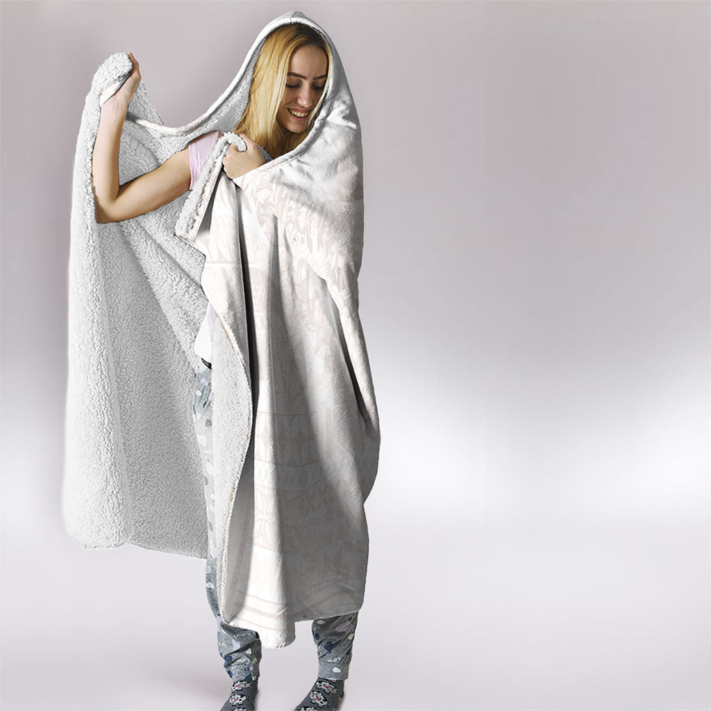 Samoa Lotu Tamaiti White Prayers Hooded Blanket Floral Mamanu Siapo