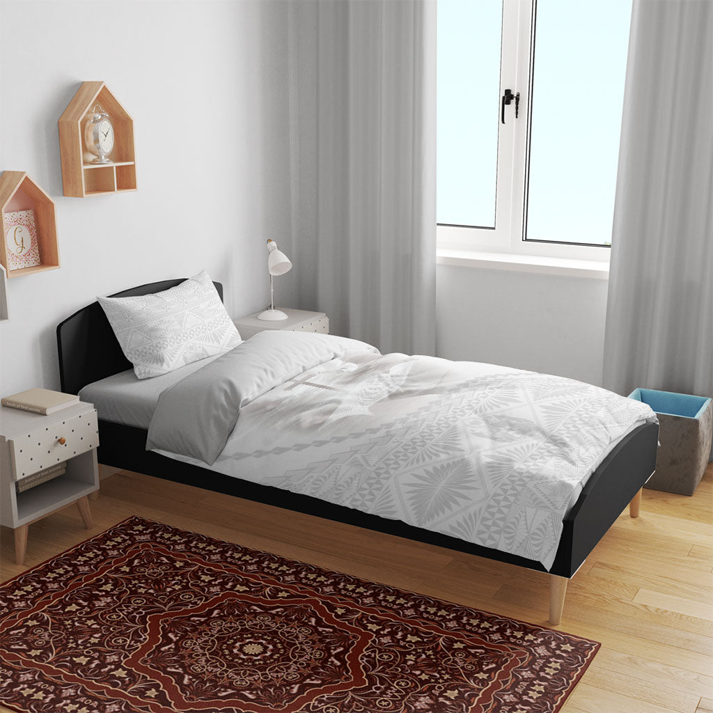 Tonga White Sunday Fakame Bedding Set Tokelaufeletoa Kupesi