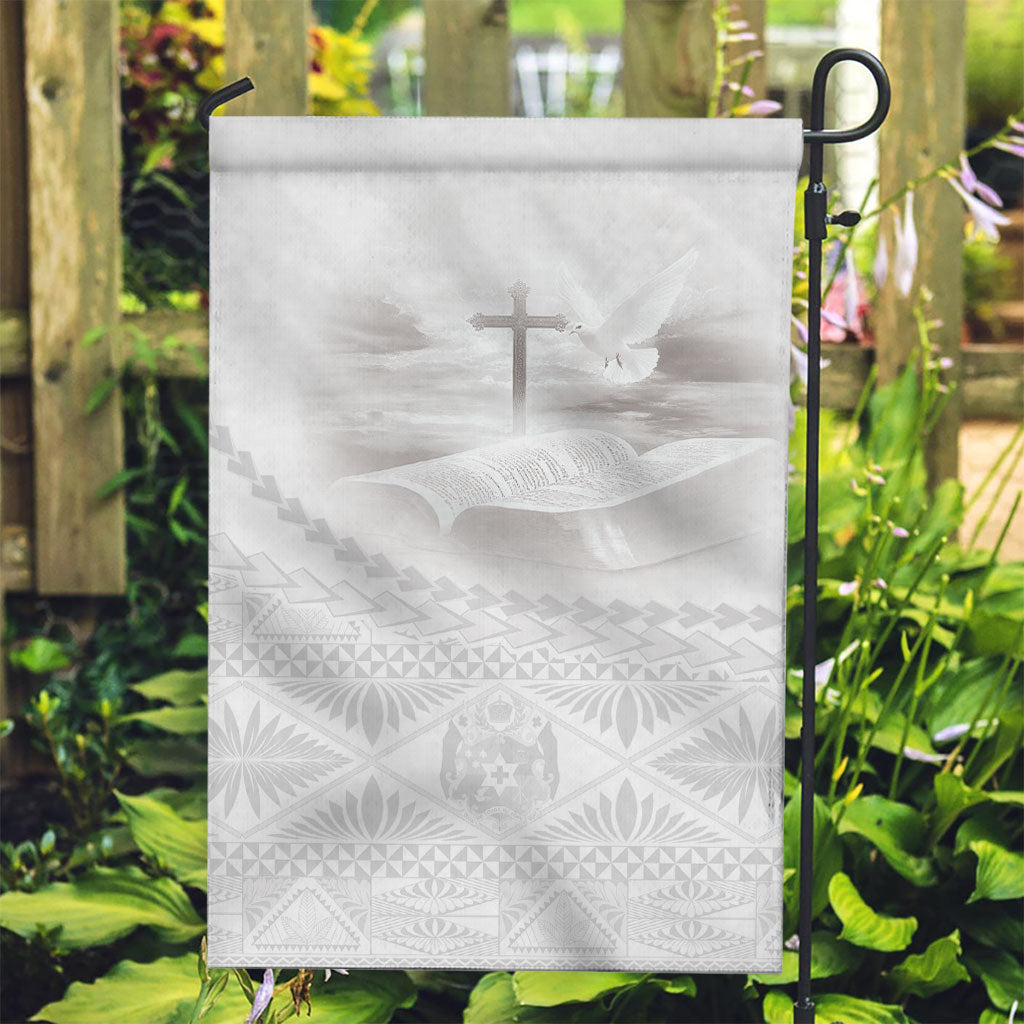 Tonga White Sunday Fakame Garden Flag Tokelaufeletoa Kupesi